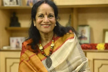 பாடகி வாணி ஜெயராம் தலையில் ரத்த காயம்! மரணத்தில் மர்மம்: பணியாளர் பெண் உடைத்த உண்மை