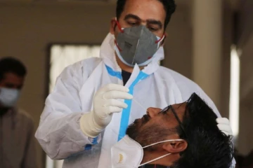 இந்தியாவில் தொடர்ந்து குறைந்து வரும் கொரோனா தொற்று