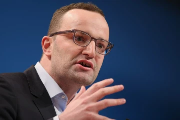 'இழிவாக சொல்லப்போனால், இறந்துவிடுவீர்கள் மக்களே!' ஜேர்மன் சுகாதார அமைச்சர் எச்சரிக்கை