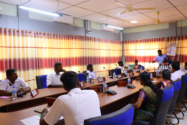 இராணுவ வசமுள்ள ஆலங்குளம் துயிலுமில்ல காணி! விடுவிக்குமாறு கோரி தீர்மானம் | Resolution Army To Vacate The Heroes Memorial Site