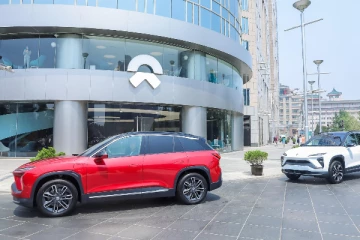 மூன்றாவது மாடியில் இருந்து விழுந்த  மின்சார காரால் ஏற்பட்ட இழப்பு