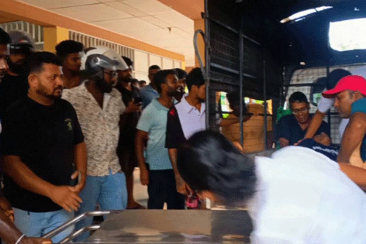 இலங்கையில் தொடரும் சோகம் - நான்கு மாணவர்கள் சடலங்களாக மீட்பு - மரணத்திற்கான காரணம் | 3 Students Drown In The Water And Dies இலங்கையில் தொடரும் சோகம் - நான்கு மாணவர்கள் சடலங்களாக மீட்பு - மரணத்திற்கான காரணம் | 3 Students Drown In The Water And Dies