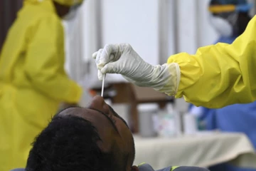 கோவிட் காரணமாக ஆபத்தான கட்டத்தை நோக்கி நகரும் இலங்கை