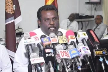 வர்த்தக நிலையங்களில் தண்டப்பணம் அறவீடு: மாவட்ட மேலதிக அரசாங்க அதிபர்