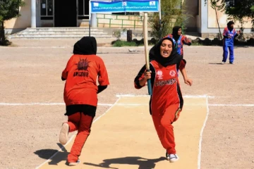 ஆப்கானில் "பெண்கள் விளையாட அனுமதிக்க முடியாது" தாலிபான் கூறிய சர்ச்சை காரணம்!