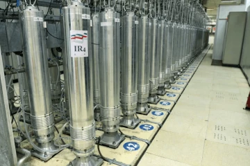 යුරේනියම් බලගැන්වීම වසර 5කට නවත්වන්න ඉරානයේ යෝජනාවක්