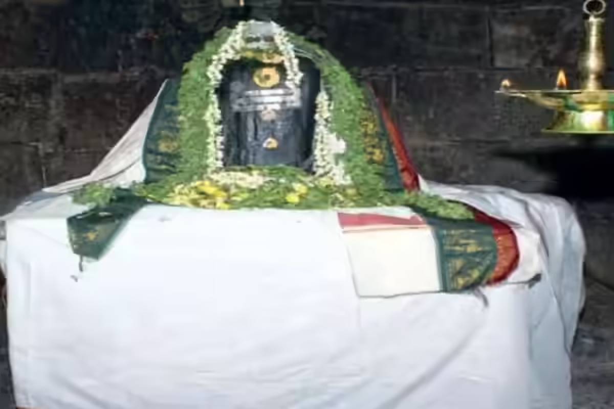 சர்க்கரை நோயை குணப்படுத்தும் 1,300 ஆண்டுகள் பழைமையான கோவில்! எங்குள்ளது? | 1300 Year Old Diabetes Temple Of India Details