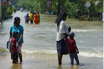 படிப்படியாக குறையும் வெள்ள அபாய நிலை