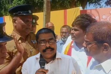 மட்டக்களப்பில் தமிழ் பொது வேட்பாளரின் பிரசார நடவடிக்கைக்கு பொலிஸார் எதிர்ப்பு