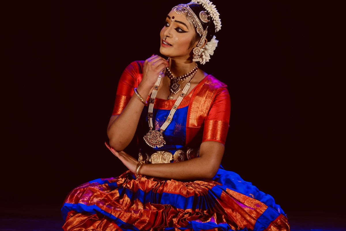 லண்டன் வெம்ப்லியில் சீதையாக மேடையேறும் ஈழத்துத் தமிழ் வம்சாவழி இளம் நடிகை | Young Actress Of Eelam Tamil Descent As Sita லண்டன் வெம்ப்லியில் சீதையாக மேடையேறும் ஈழத்துத் தமிழ் வம்சாவழி இளம் நடிகை | Young Actress Of Eelam Tamil Descent As Sita