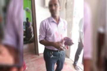 யாழில் அத்துமீறி பாடசாலைக்குள் நுழைந்து ஆசிரியரை தாக்கிய தந்தை கைது!