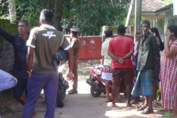 தனிமையில் வசித்து வந்த பெண் சடலமாக மீட்பு! அதிர்ச்சியடைந்த உறவினர்கள்