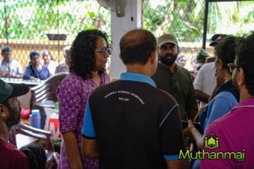 வெள்ளத்தால் பாதிக்கப்பட்ட மக்களை பார்வையிட சென்ற பிரதமர்