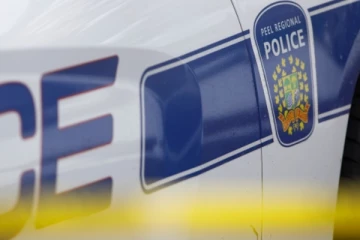 கனடாவில் ஓடும் வாகனங்களில் இருந்து 2.2 மில்லியன் டொலர் பெறுமதியான பொருள் கொள்ளை!