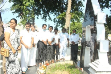 தமிழர்கள் தங்கள் உறவுகளை நினைவுகூருவதற்கு அரசாங்கம் வழிவிடவேண்டும் - மட்டக்களப்பு மாநகரசபையின் முதல்வர்