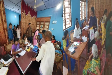 களுவாஞ்சிகுடியில் விசேட நடமாடும் சேவை: பொதுமக்களுக்கு அழைப்பு(Photos)