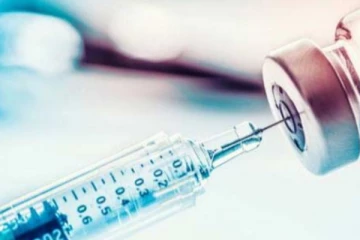 கொரோனா தடுப்பூசி போட்டுக்கொண்ட இங்கிலாந்து அரசி வெளியிட்ட தகவல்!