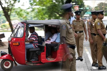 கொழும்பில் ஆண்களை மயக்கி கொள்ளையடிக்கும் பெண்
