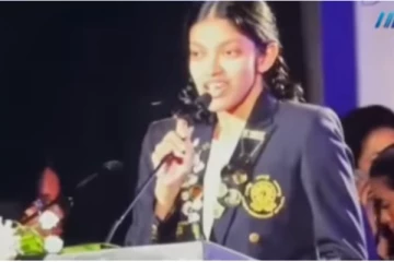 சினிமா பாணியில் அதிபரை விழா மேடையில் விமர்சித்த மாணவி : எழுந்துள்ள சர்ச்சை