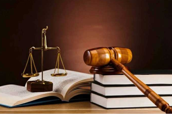 கனடாவில் போலி சட்டத்தரணிகள் குறித்து எச்சரிக்கை | Fake Lawyers Scamming Immigrants
