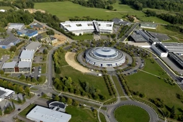 இலங்கையில் தொழிநுட்ப பூங்காக்களை அமைக்க திட்டம்!