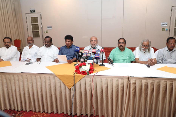 வரலாற்றில் இதுவரையில் இப்படியொரு கூட்டம் நடந்ததில்லை! | Never Before History Has Such Meeting Taken Place