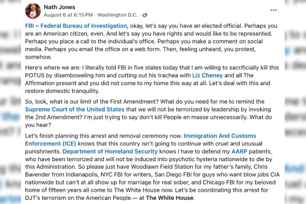 US woman threatened to kill donald trump, டொனால்ட் டிரம்புக்கு கொலை மிரட்டல் விடுத்த பெண்! பேஸ்புக்கில் பதிவால் உருவான பிரச்சனை