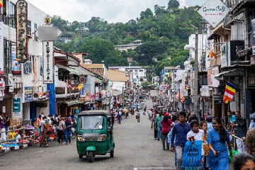 මහනුවර වෙළෙඳුන්ට අසුභ ආරංචියක් - අද ඉදන් වෙන්නේ මෙහෙමයි