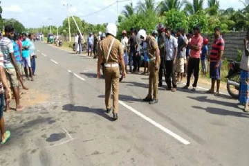 சட்ட விரோதமாக ரேஸ் ஓட்டத்தால் இரு இளைஞர்களுக்கு நேர்ந்த கதி
