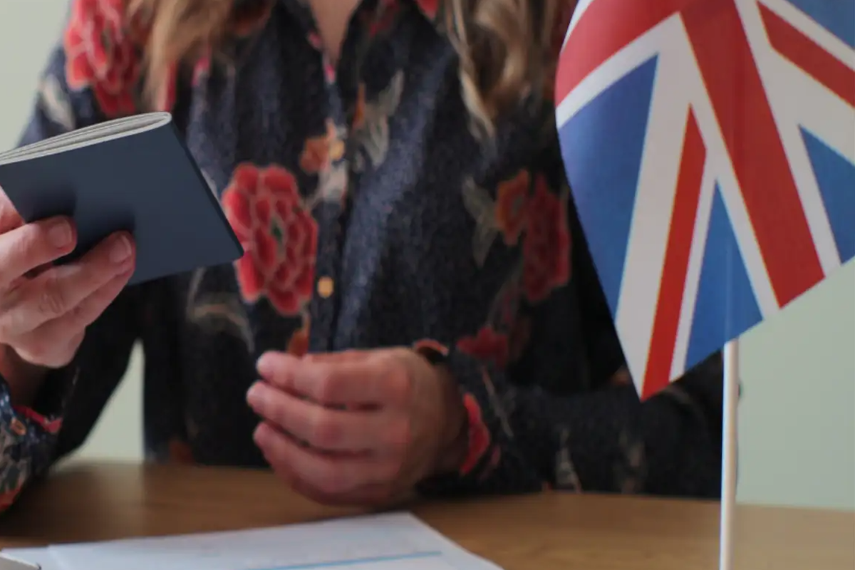 விசா கட்டணங்களை திடீரென உயர்த்திய பிரித்தானியா ! | Britain Suddenly Hikes Visa Fees