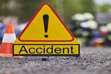 බිහිසුණු රිය අනතුරක් - දෙදෙනෙක් බරපතළ තුවාල ලබා රෝහල්ගත කරයි..