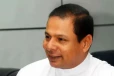 සුළු මොහොතකට පෙර පියංකර ජයරත්න අල්ලස් කොමිසමට පැමිණෙයි