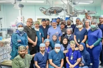 ஒட்டிப்பிறந்த இரட்டையர்களை 14 மணி நேர போராட்டத்தின் பின்னர் பிரித்தெடுத்த மருத்துவர்கள்