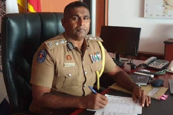கல்கிஸ்ஸ நீதிமன்ற சம்பவம் : பிணை வழங்கப்பட்ட பொலிஸ் அதிகாரிக்கு அமோக வரவேற்பு | Court Incident Constable Granted Bail
