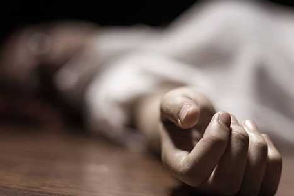 யாழ்.கொக்குவில் பகுதியில் ஆண் ஒருவரின் சடலம் மீட்பு | Death Body Of Man Recovered In Kokuvil Jaffna