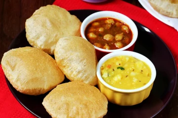 சக்கரை நோயாளிகள் விரும்பி ருசிக்கும் கேழ்வரகு பூரி...10 நிமிடத்தில் செய்து அசத்தலாம்!