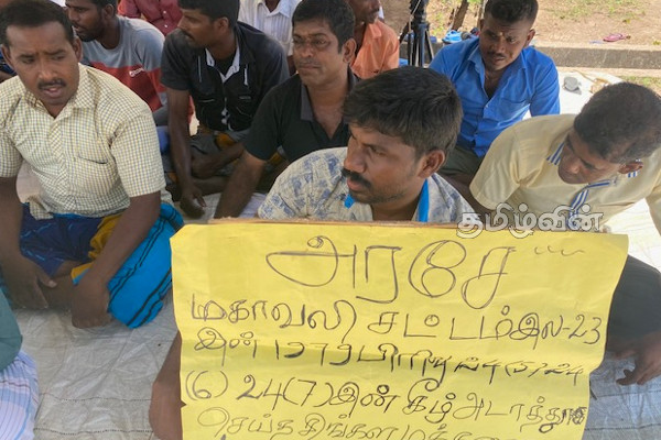 சாகும் வரை உண்ணாவிரத போராட்டம் நடத்துவோம்: மட்டக்களப்பு கால்நடை பண்ணையாளர்கள் எச்சரிக்கை (Photos) | Anti Government Protest In Batticaloa