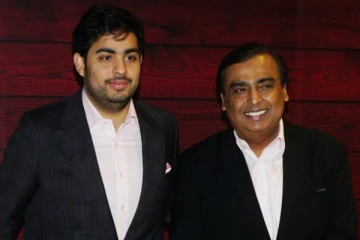 வீட்டு காவலாளியிடம் மகனை மன்னிப்பு கேட்க சொன்ன அம்பானி - ஏன் தெரியுமா?