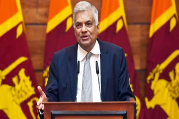 போரினால் இழந்த உயிர்களை மீட்டெடுக்க முடியாவிட்டாலும், பொருளாதாரப் போரில் இருந்து மீள முடியும் - ரணில்