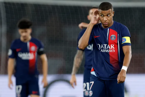 எம்பாப்பேவின் அற்புத கோல்: படுதோல்வியடைந்த பிஎஸ்ஜி | Mbappe Score 2 Goals Psg Record Lost Break