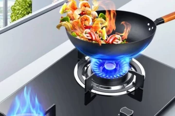 இலங்கையில் மீண்டும் வெடிக்கும் எரிவாயு அடுப்பு;   இளைஞருக்கு நேர்ந்த கதி!