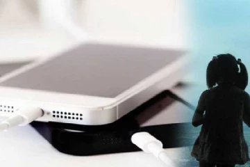 பரிதாபமாக பறிபோன ஐந்து வயது சிறுமியின் உயிர் ; எமனான கையடக்க தொலைபேசி