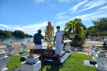 மகாத்மா காந்தியின் 152ஆவது பிறந்த தினம் மட்டக்களப்பில் அனுஷ்டிப்பு