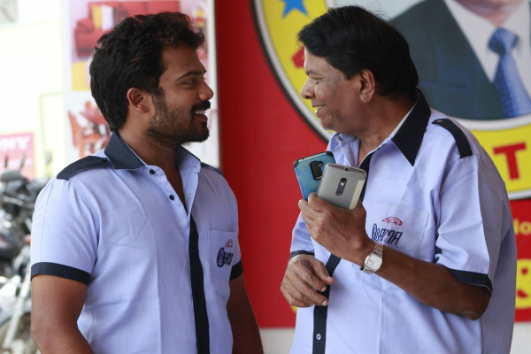 சீனியர் கலைஞன் ஜனகராஜிற்கு விஜய் சேதுபதி செய்த மரியாதை | Janakaraj To Vijay Sethupathi