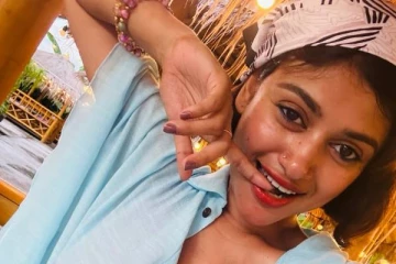 வெளிநாட்டில் சுற்றத்திரியும் பிக்பாஸ் ஓவியா- பதிவை வைரலாக்கும் ரசிகர்கள்