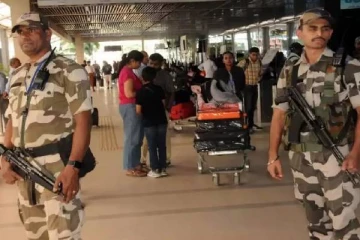 மீண்டும் முழங்கிய ஏர் சைரன் சத்தம்: மக்கள் வீட்டுக்குள்ளேயே இருக்க அறிவுறுத்தல்