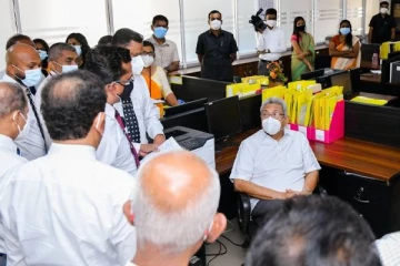 வரலாற்றில் முதல் தடவை; திடீர் விஜயம் செய்த ஜனாதிபதி!