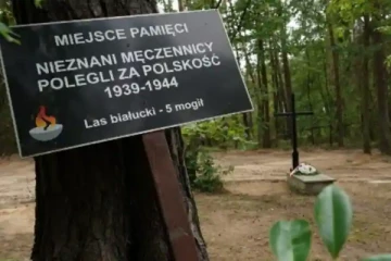 போலந்தில் 8,000 பேர் உயிரோடு எரிக்கப்பட்ட எச்சங்கள் கண்டுபிடிப்பு!