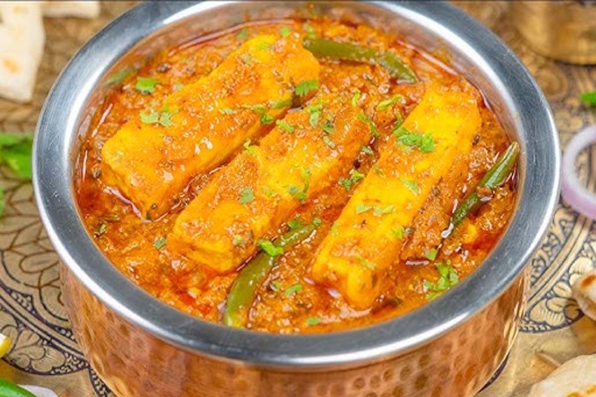 பனீரை இந்த மாதிரி குருமா வைச்சி பாருங்க.. குழந்தைங்க போட்டி போட்டு சாப்பிடுவாங்க | How To Make Lagori Paneer Kuruma