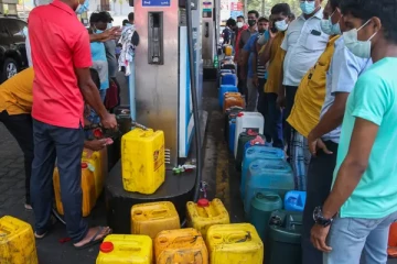 எரிபொருள் – எரிவாயு விடயத்தில் பிரதமர் விசேட முடிவு